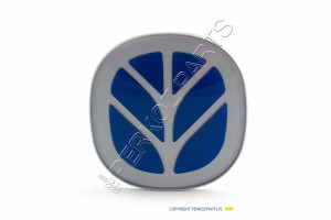 Emblemat logo na maskę New Holland CNH 82008313