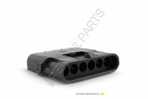 Wtyczka New Holland CASE CNH 86837775